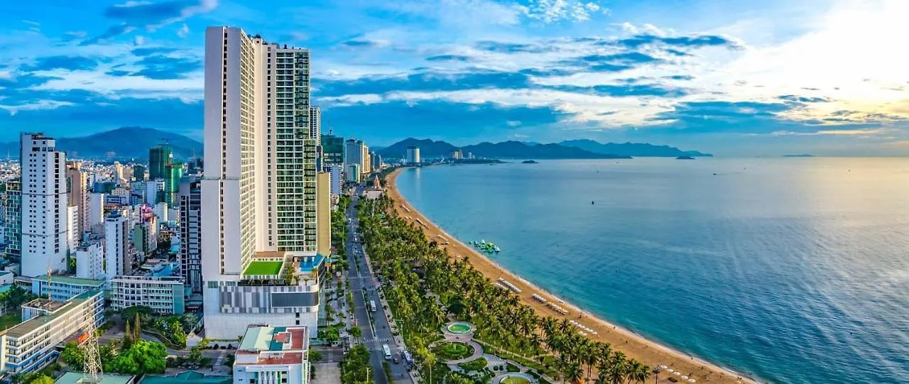 Phu Quy Hotel Να Τρανγκ
