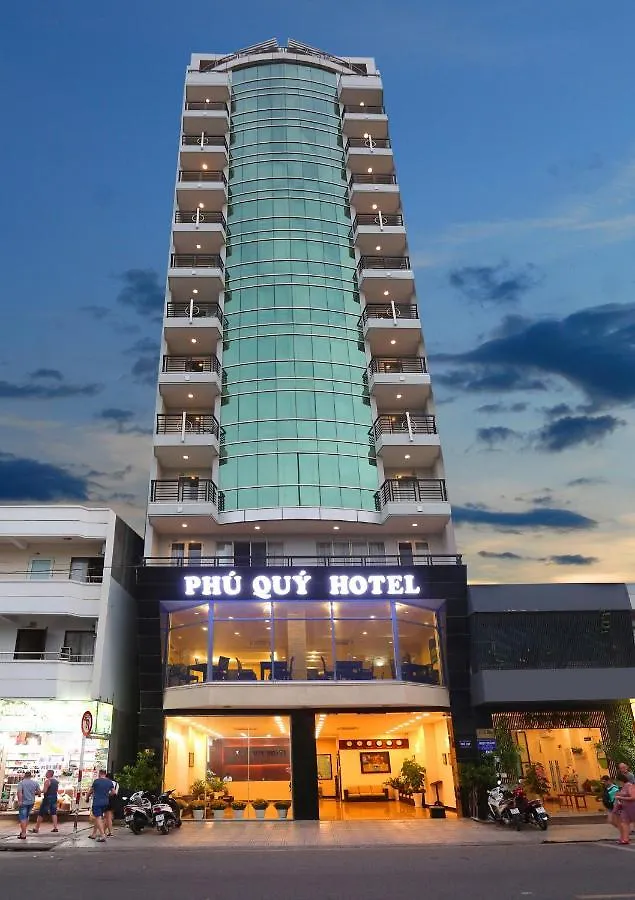 Επικοινωνία με το Phu Quy Hotel