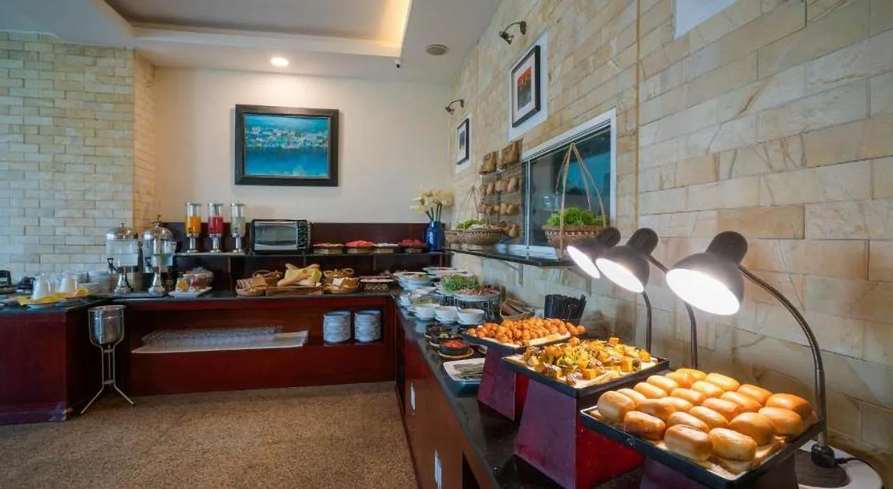 Phu Quy Hotel Να Τρανγκ
