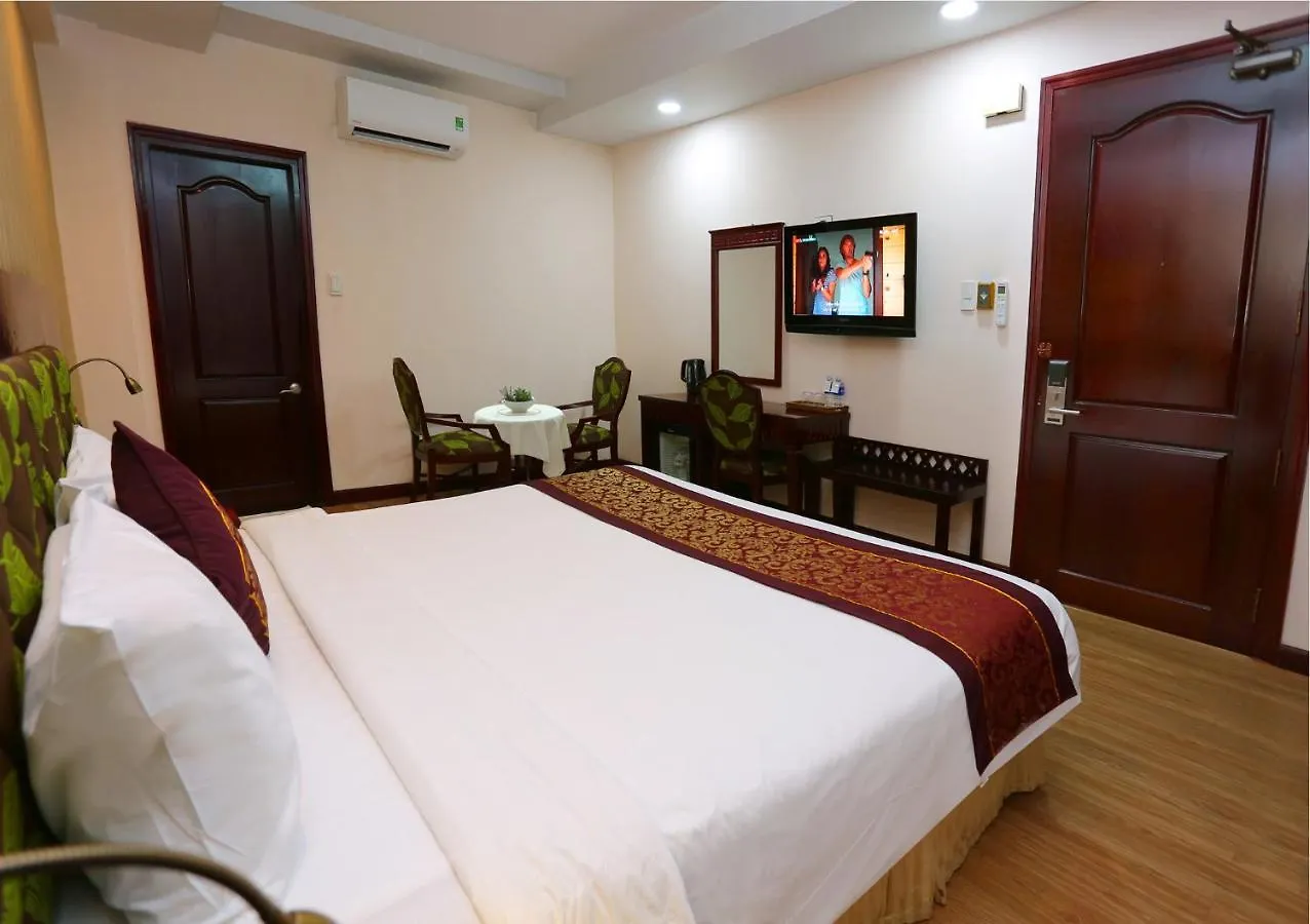 Phu Quy Hotel Να Τρανγκ 3*,  Βιετνάμ