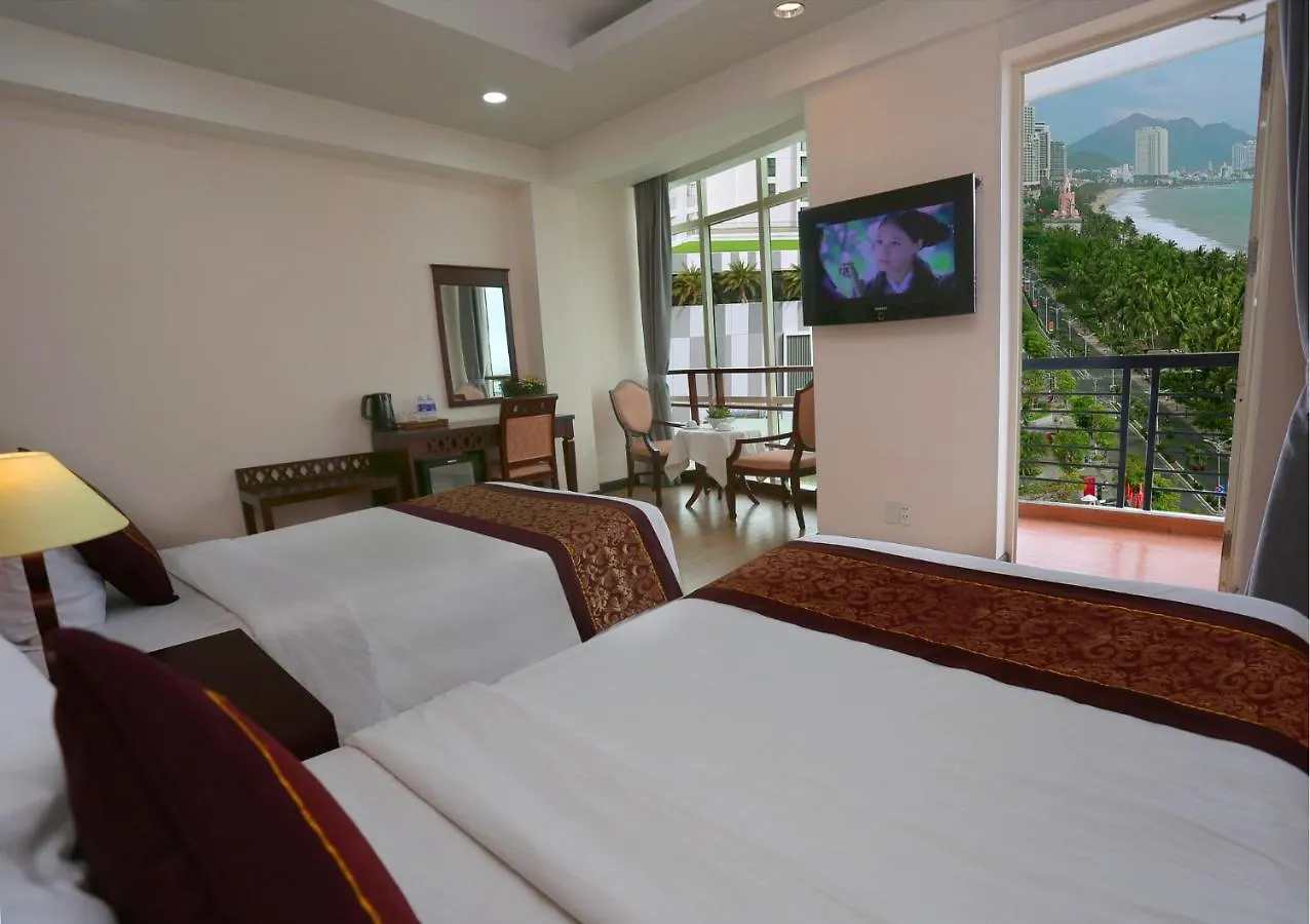 Phu Quy Hotel Να Τρανγκ