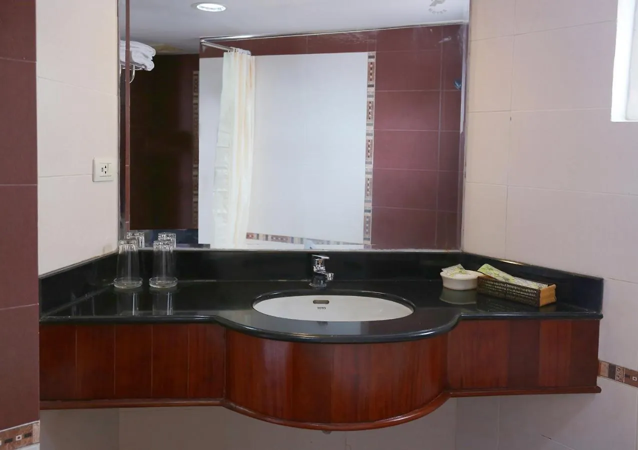 Phu Quy Hotel Να Τρανγκ 3*,  Βιετνάμ