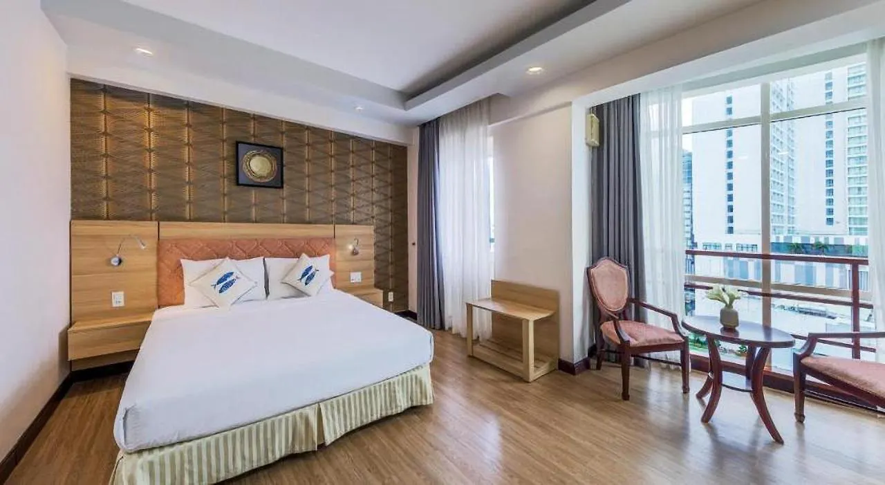Phu Quy Hotel Να Τρανγκ